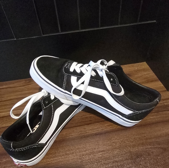 Vans Women's Black and White Classic Sneakers - Picture 2 of 2
